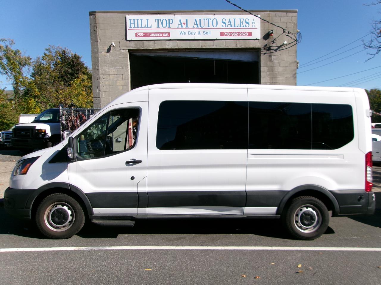 Ford Transit 350 Wagon Med. Roof XL w/Sliding Pass. 148-in. WB 2024