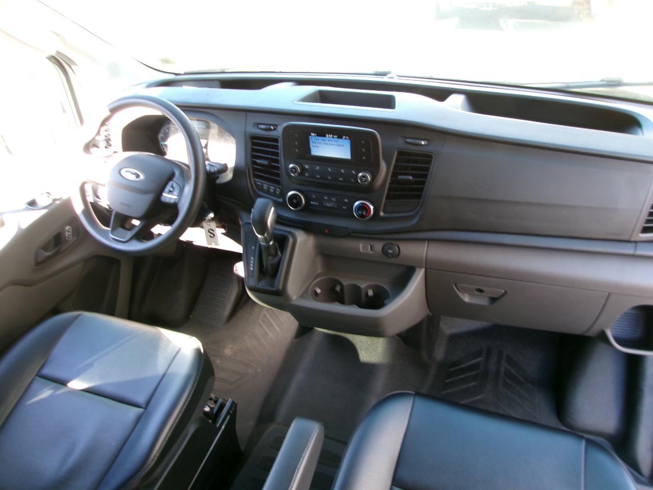 Ford Transit 350 Wagon Med. Roof XL w/Sliding Pass. 148-in. WB 2024
