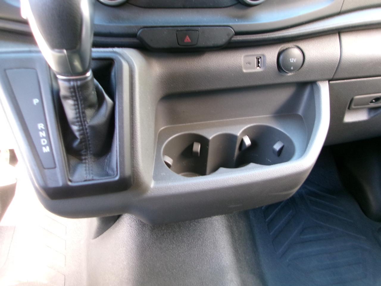 Ford Transit 350 Wagon Med. Roof XL w/Sliding Pass. 148-in. WB 2024