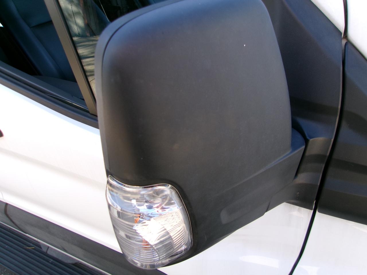 Ford Transit 350 Wagon Med. Roof XL w/Sliding Pass. 148-in. WB 2024