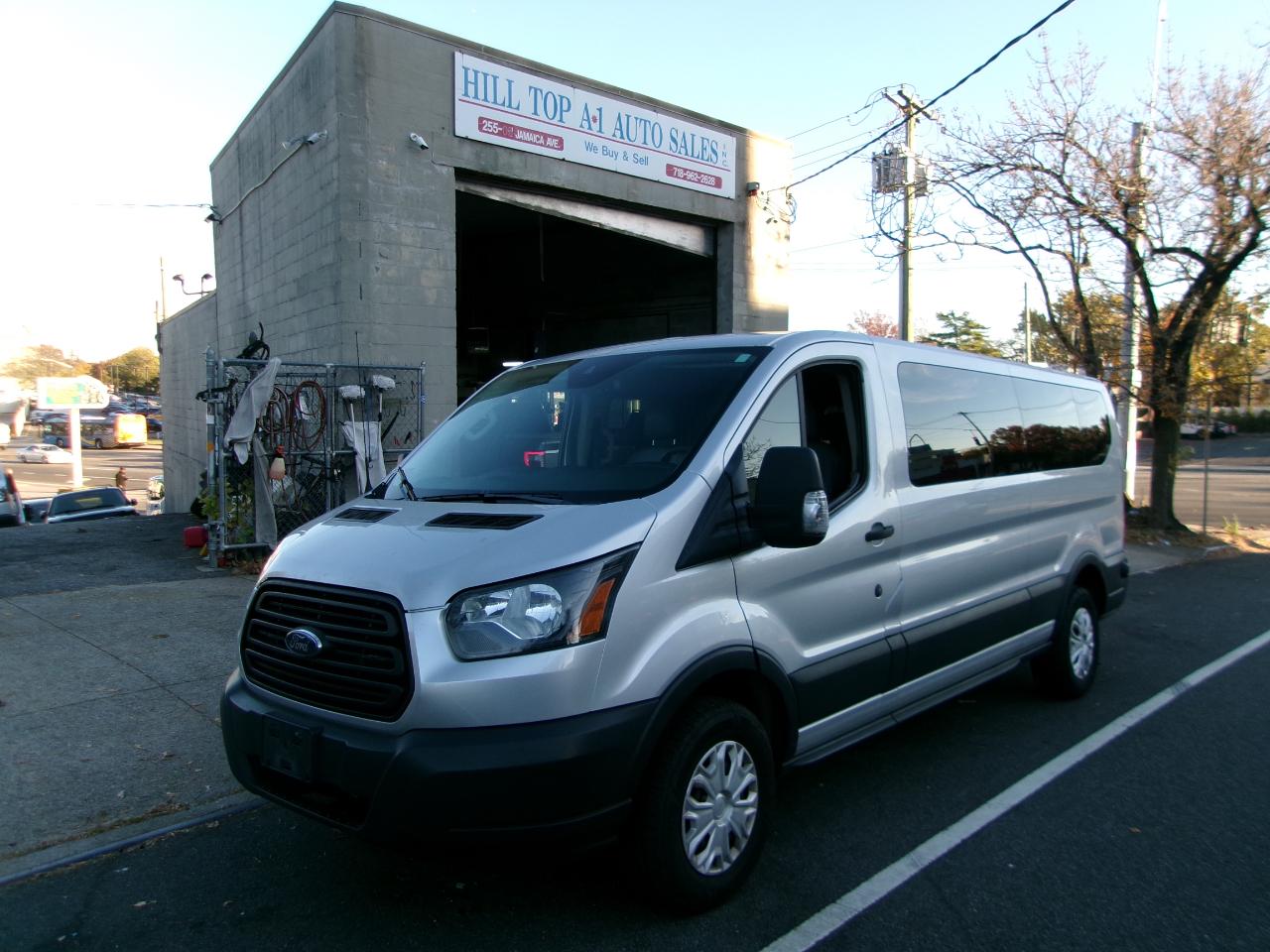 Ford Transit 350 Wagon Low Roof XLT 60/40 Pass. 148-in. WB 2019