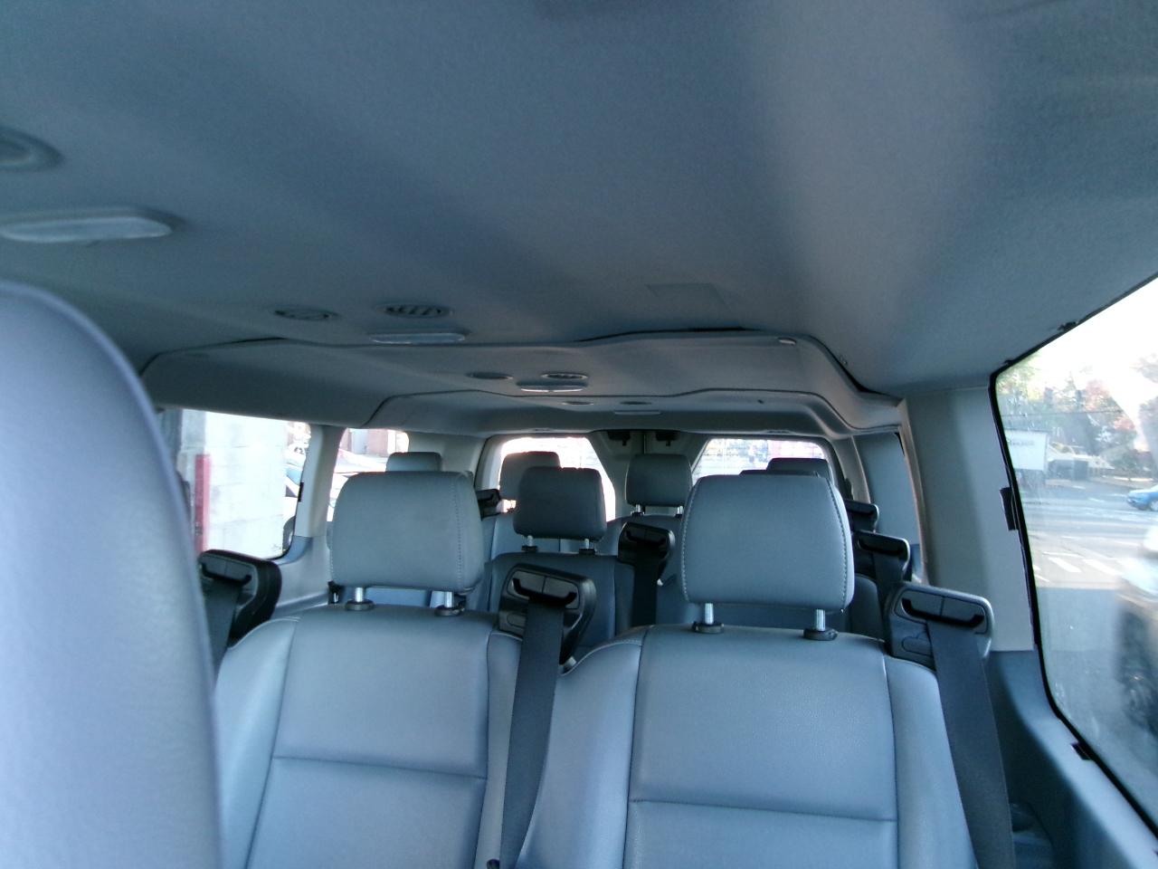 Ford Transit 350 Wagon Low Roof XLT 60/40 Pass. 148-in. WB 2019