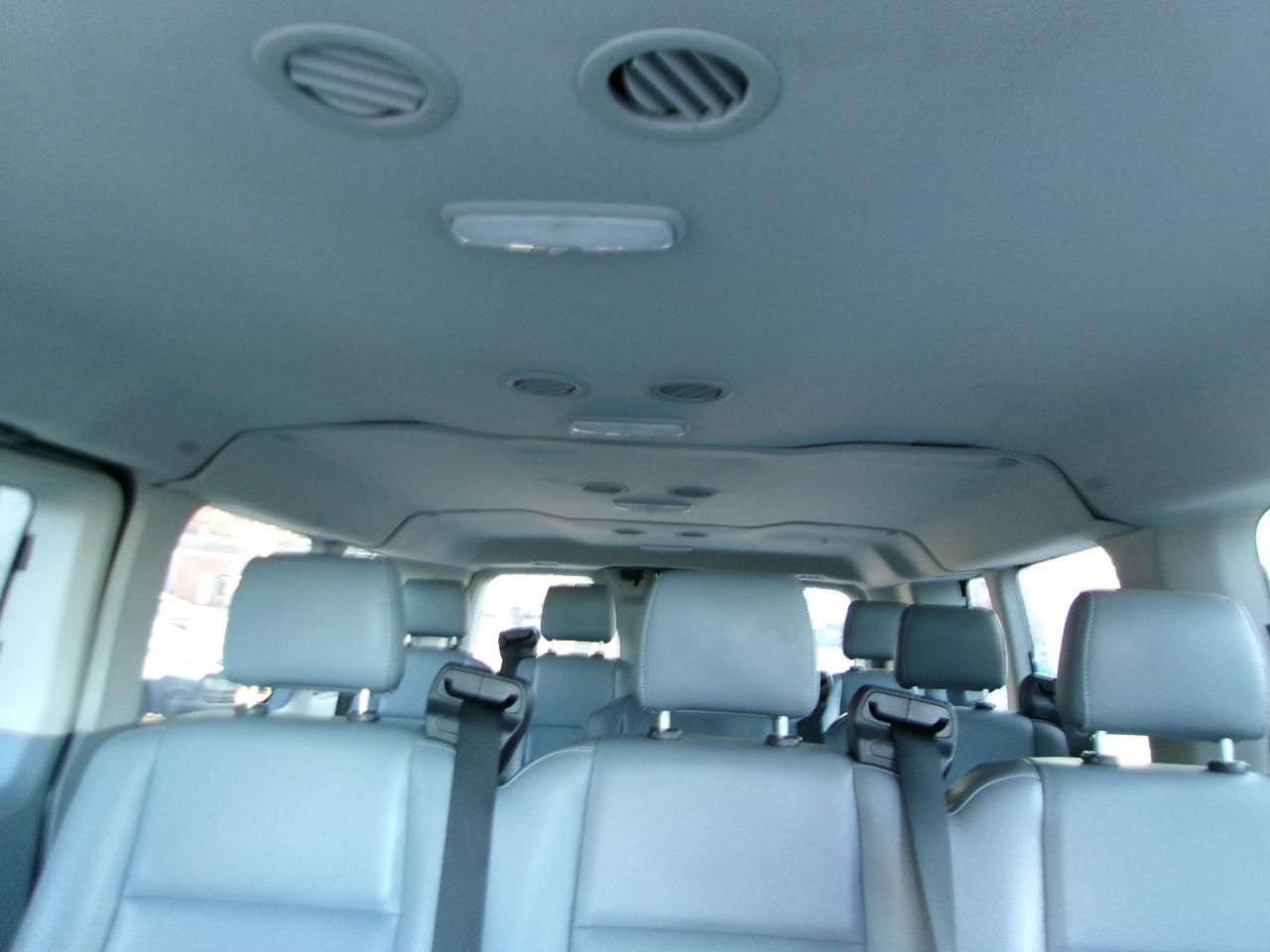 Ford Transit 350 Wagon Low Roof XLT 60/40 Pass. 148-in. WB 2019