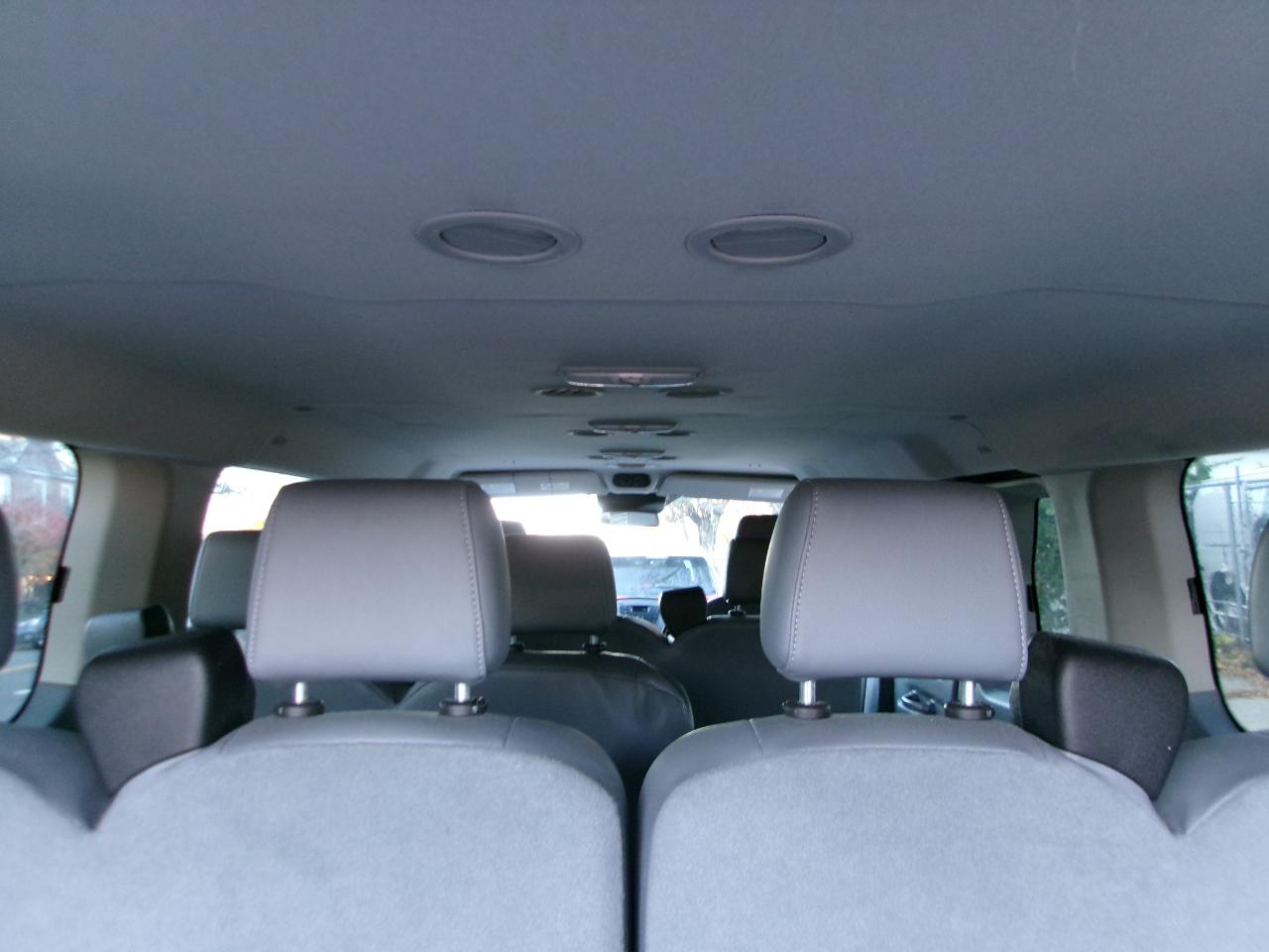 Ford Transit 350 Wagon Low Roof XLT 60/40 Pass. 148-in. WB 2019
