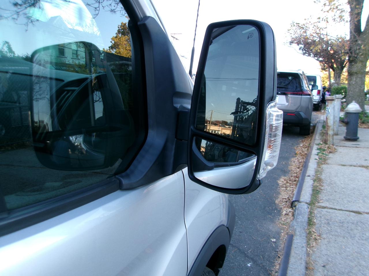 Ford Transit 350 Wagon Low Roof XLT 60/40 Pass. 148-in. WB 2019