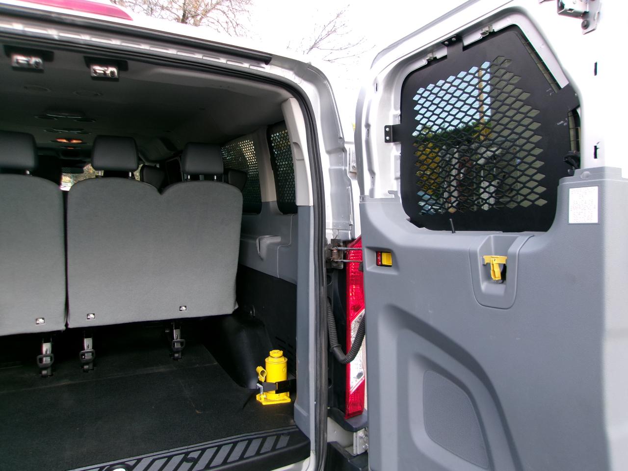 Ford Transit 350 Wagon Low Roof XLT 60/40 Pass. 148-in. WB 2019