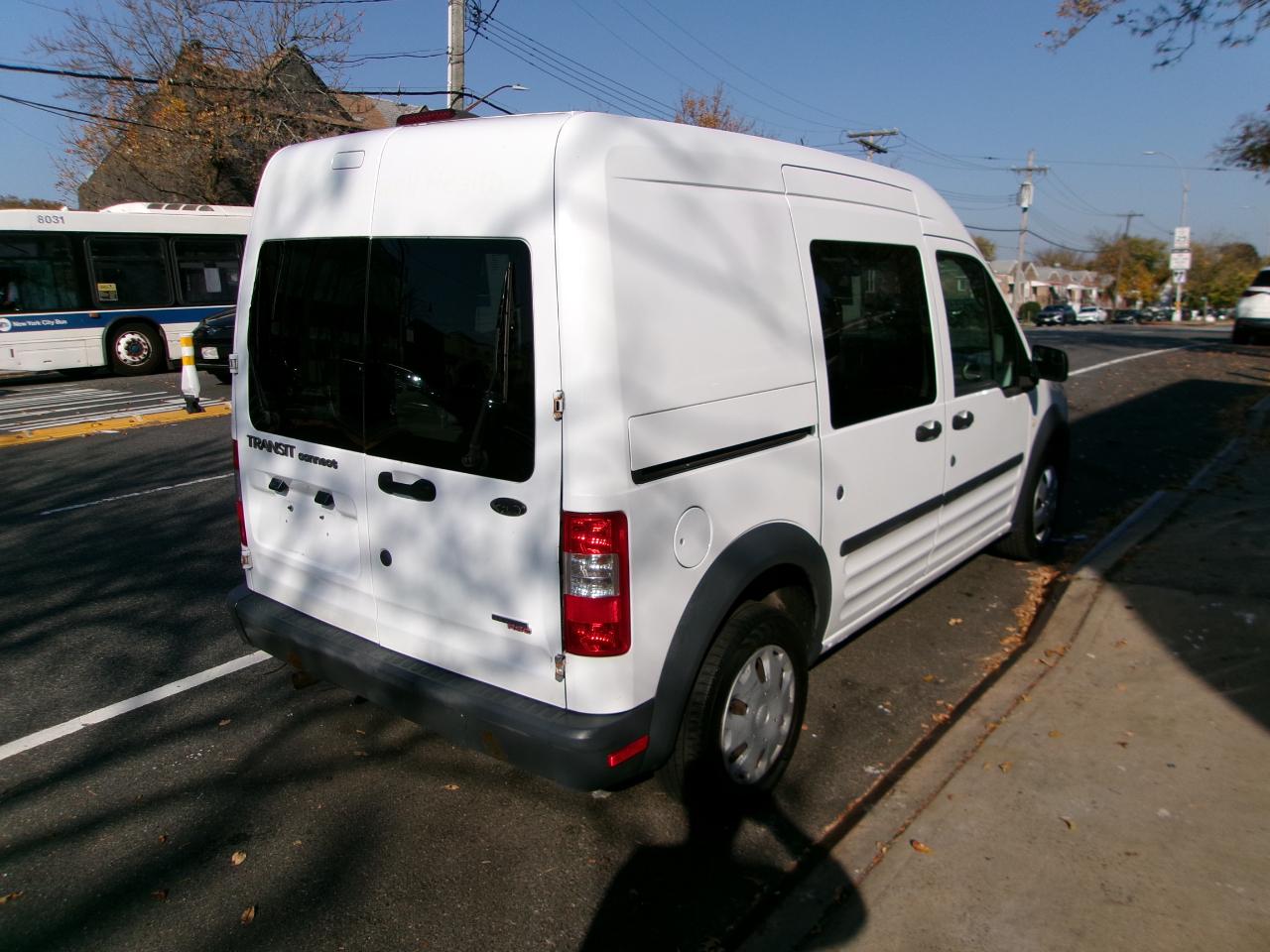 Ford Transit Connect XL 2012