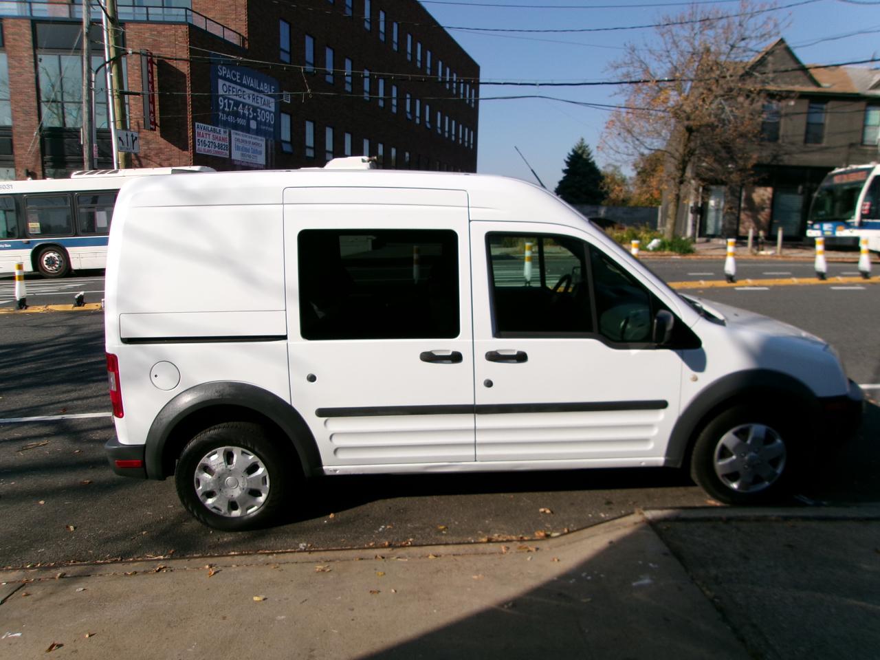 Ford Transit Connect XL 2012