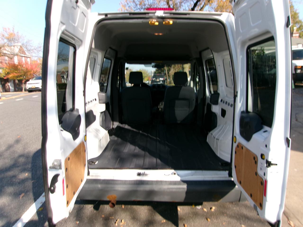 Ford Transit Connect XL 2012