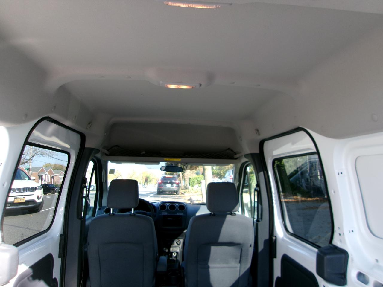 Ford Transit Connect XL 2012