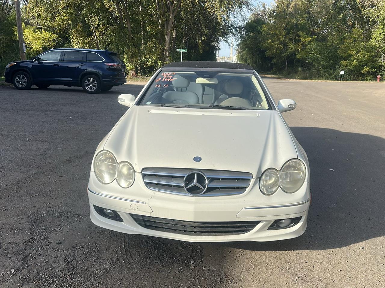 Mercedes-Benz CLK-Class 2dr Cabriolet 3.5L 2007