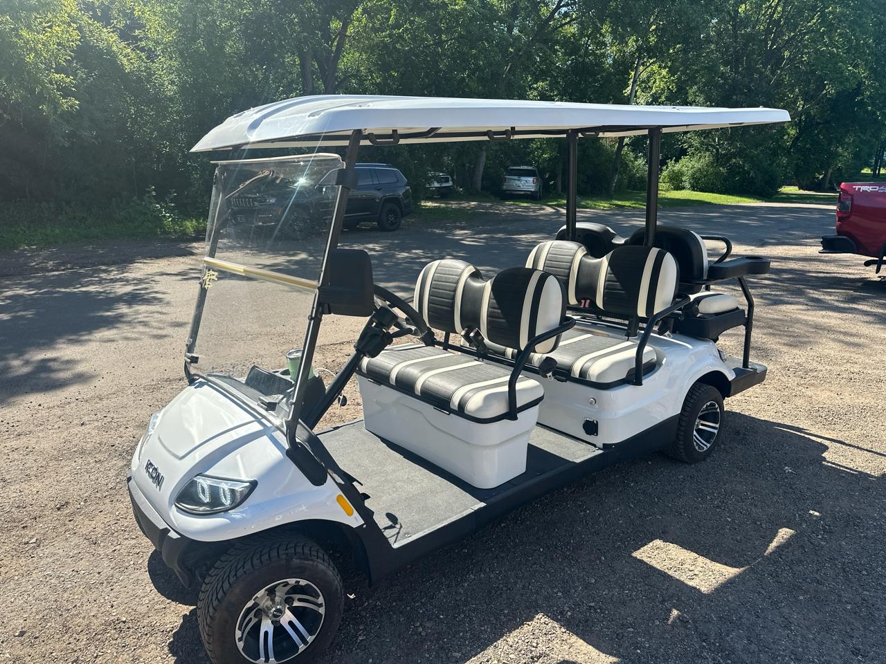 Icon Golf Cart  2023