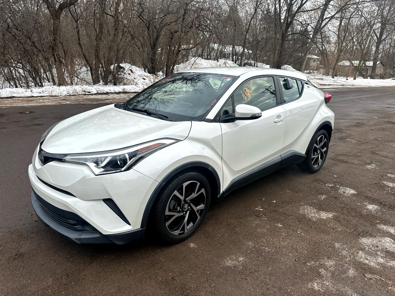 Toyota C-HR XLE FWD (Natl) 2018