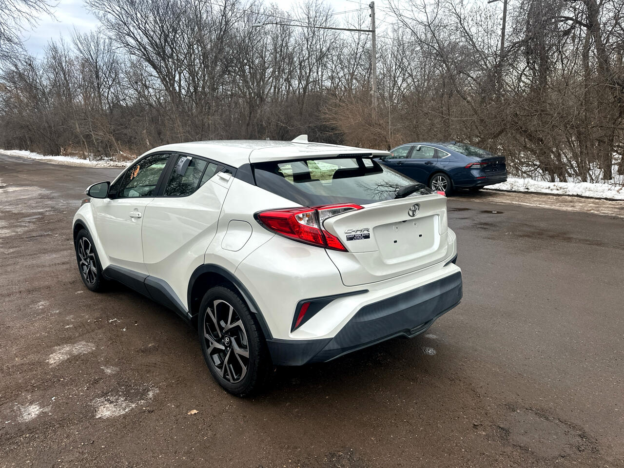 Toyota C-HR XLE FWD (Natl) 2018