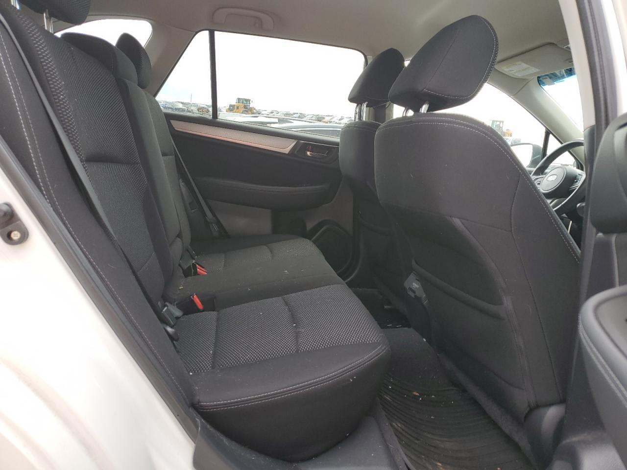 Subaru Outback 2.5i Premium 2018