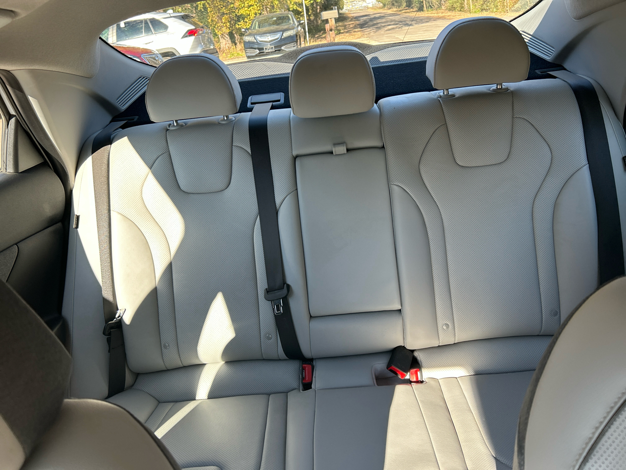 Hyundai Elantra Limited IVT 2024 Hyundai Elantra Limited IVT 2024