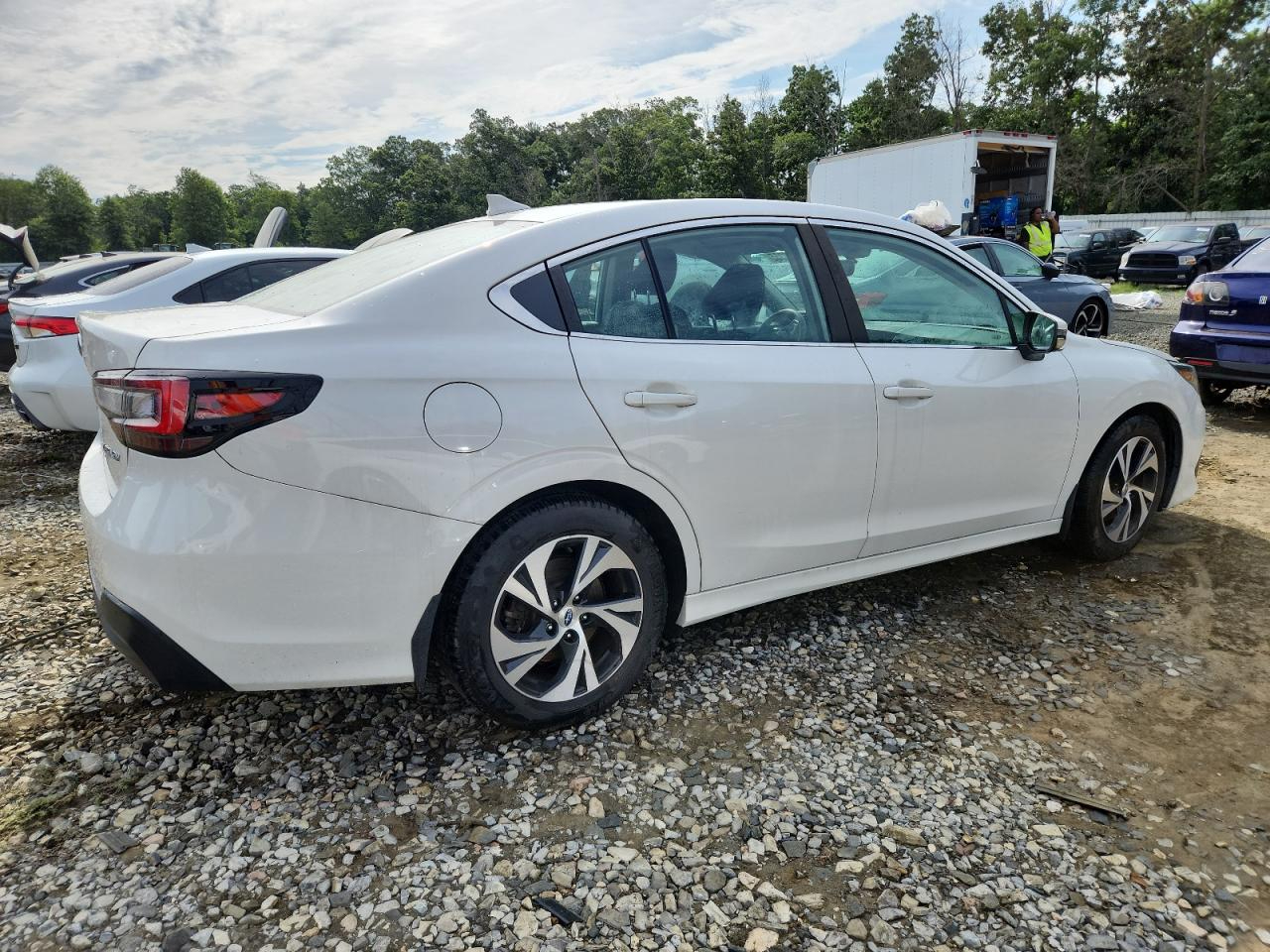 Subaru Legacy Premium CVT 2022