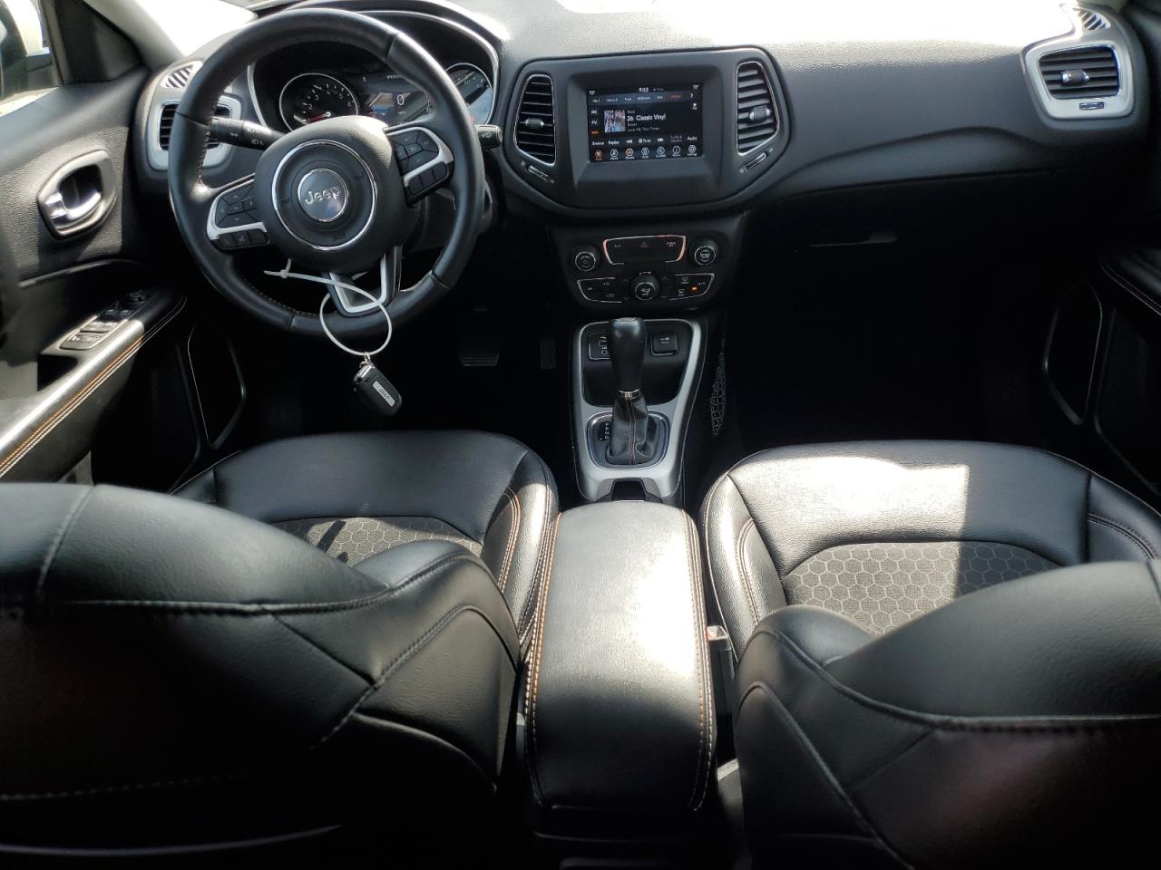 Jeep Compass Latitude FWD 2019