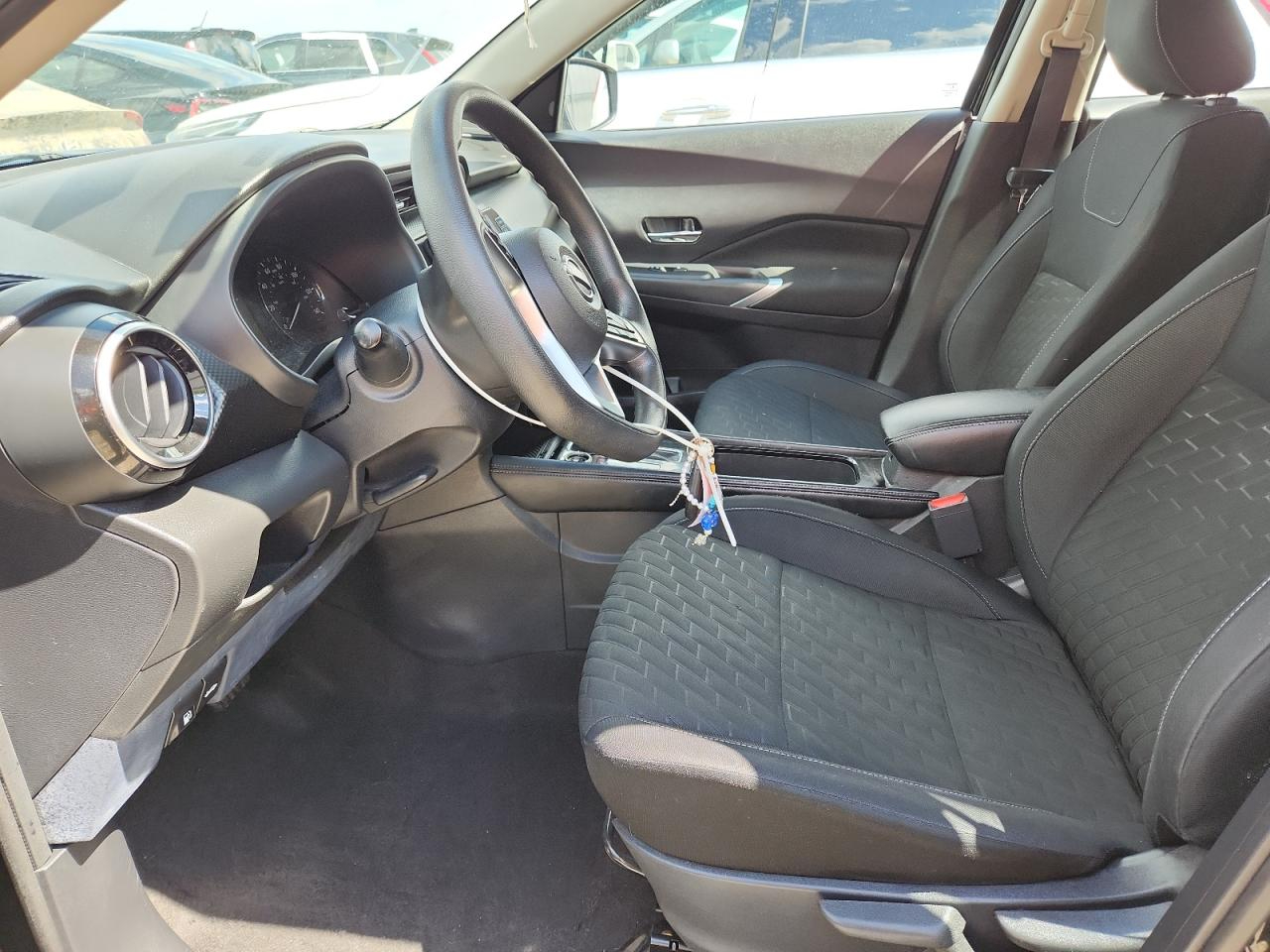 Nissan Kicks SV FWD 2022