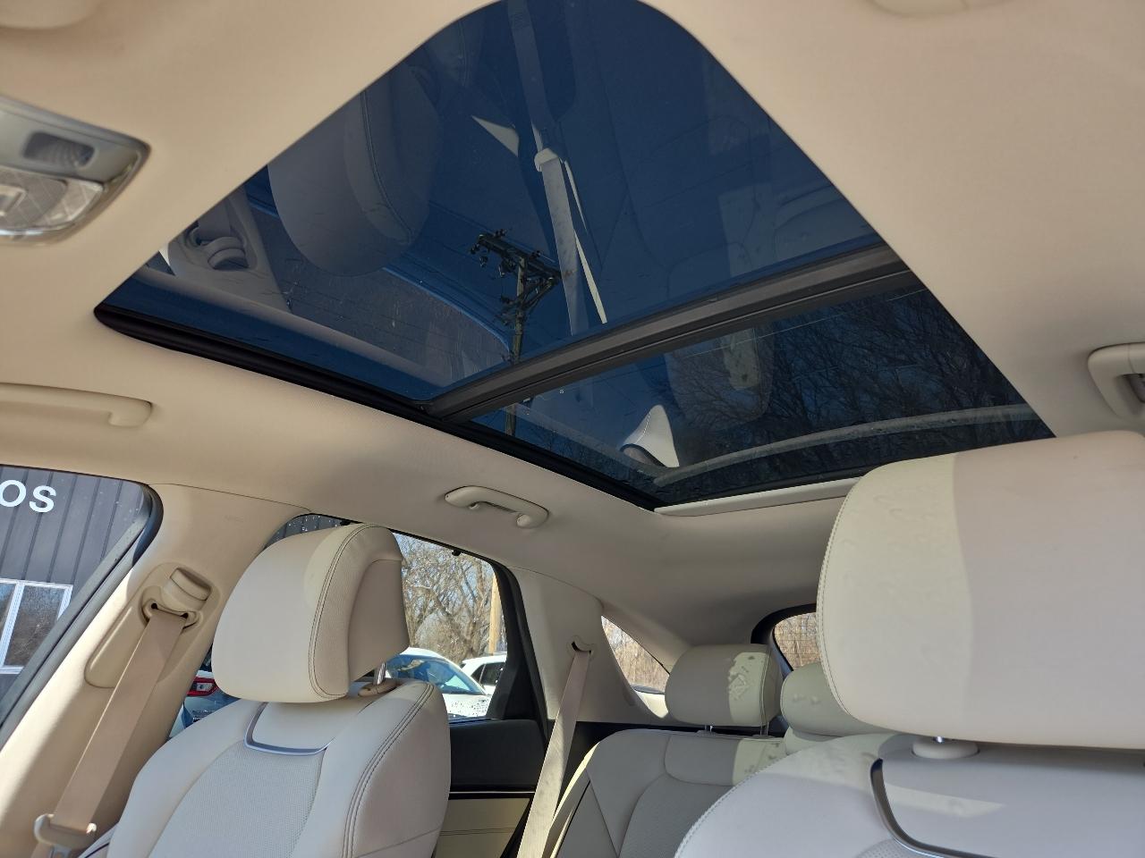 Genesis GV70 2.5T AWD 2023