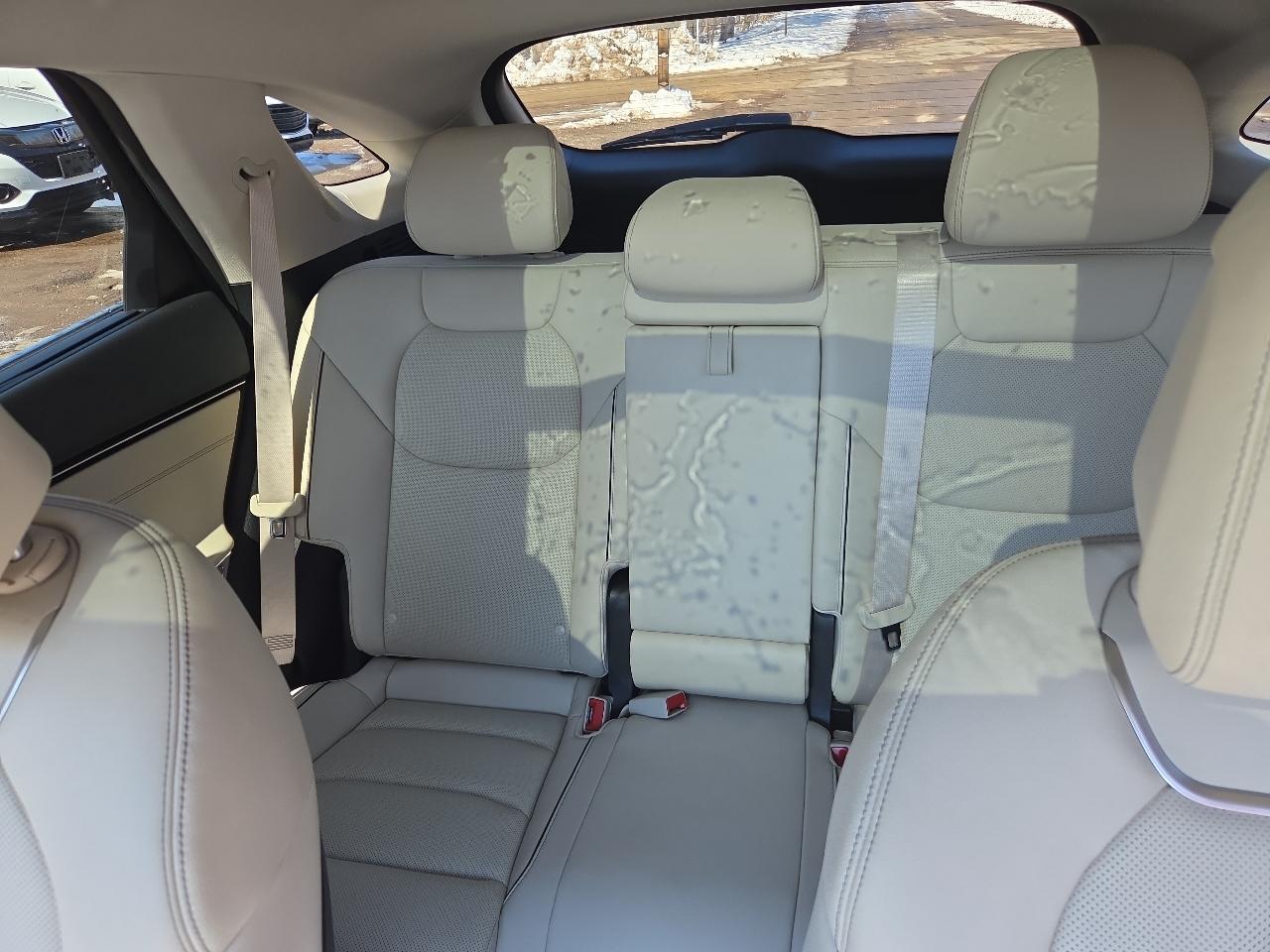 Genesis GV70 2.5T AWD 2023