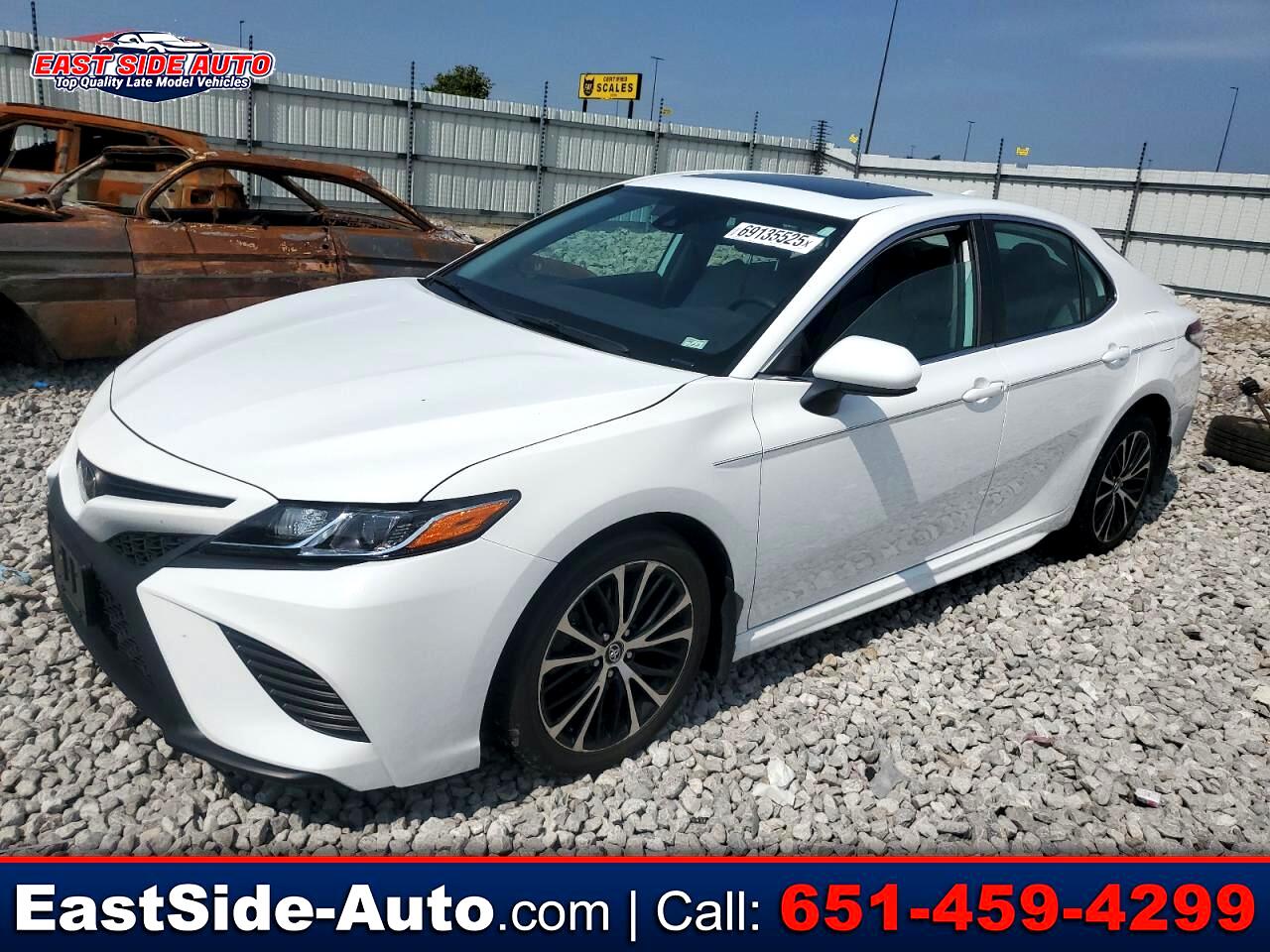 2020 Toyota Camry SE Auto (Natl)