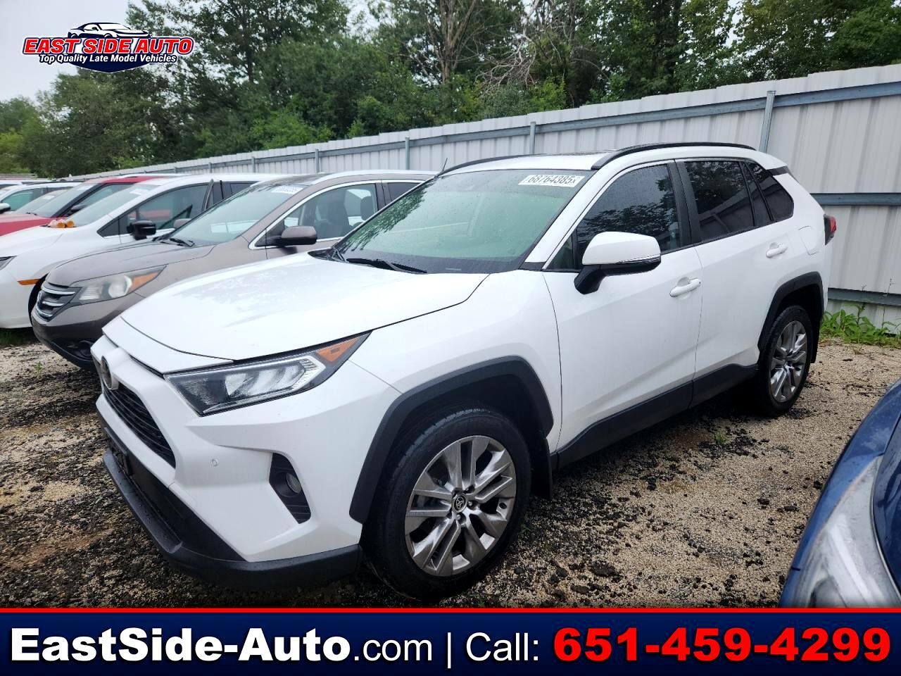 2020 Toyota RAV4 XLE Premium's photo
