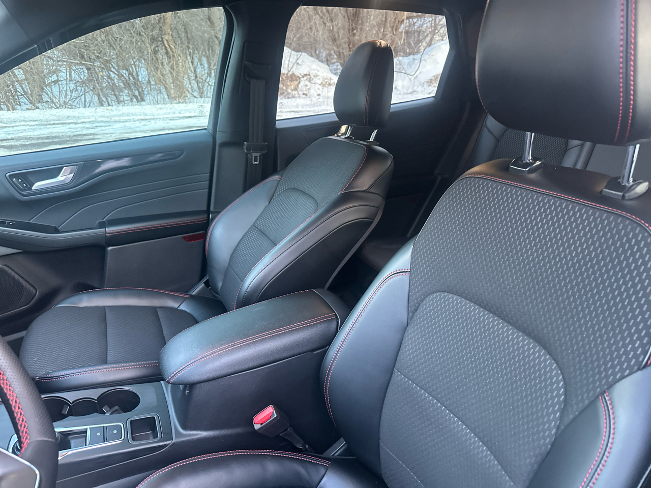 Ford Escape ST-Line AWD 2024