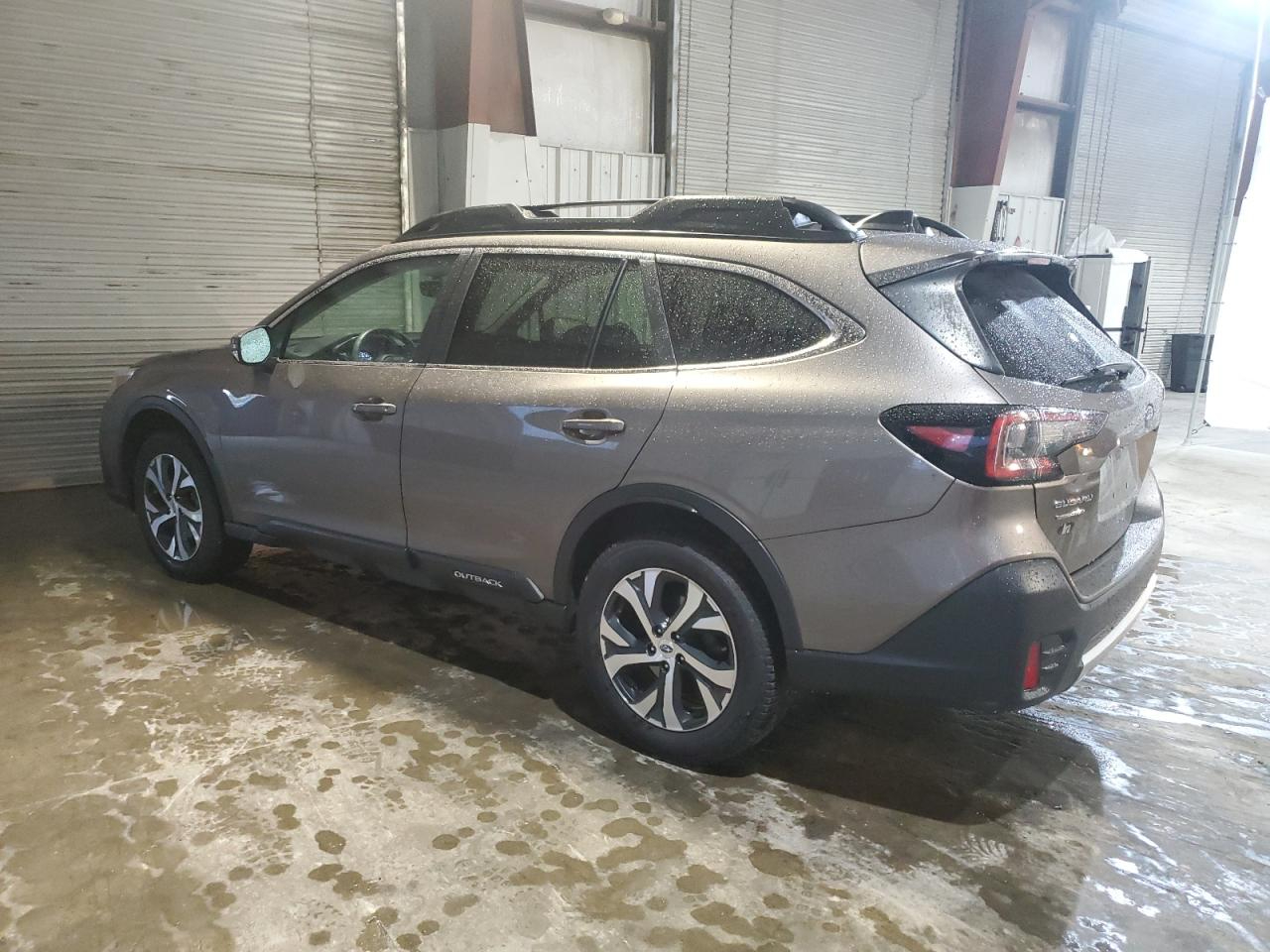 Subaru Outback Limited XT CVT 2022