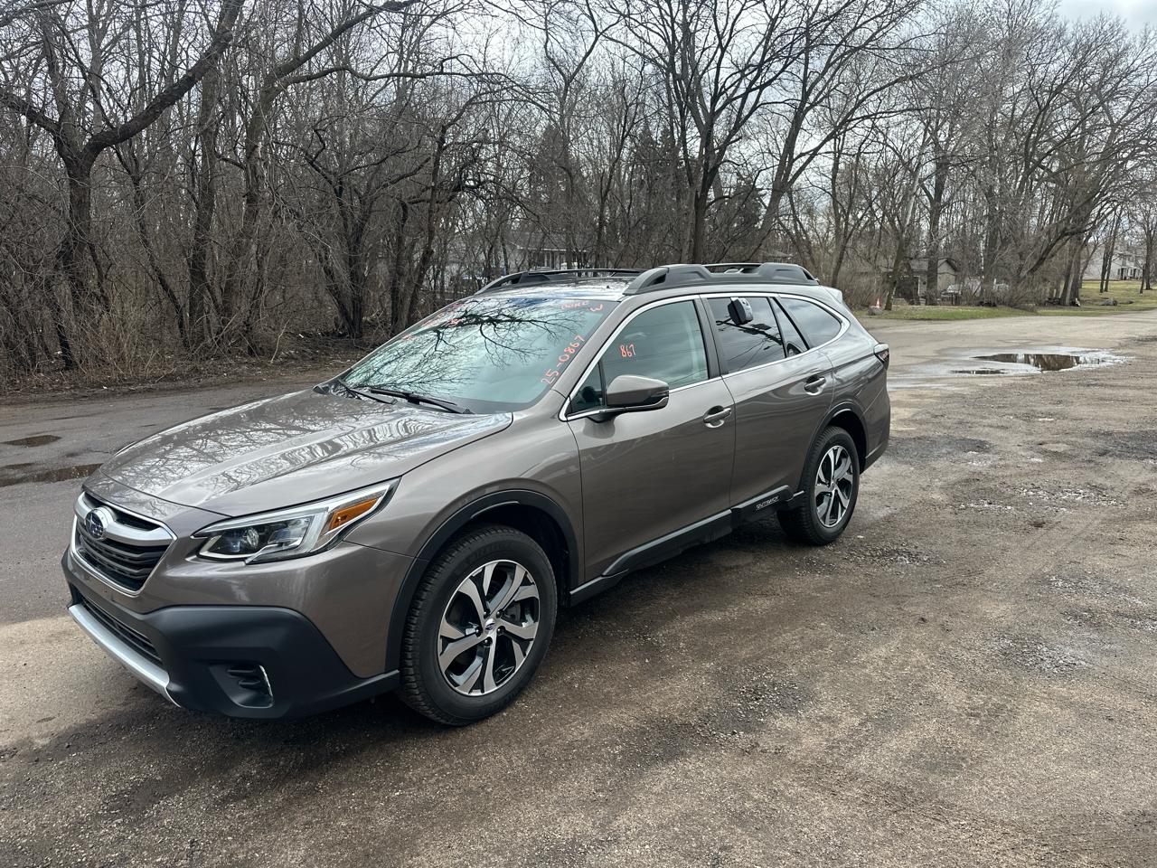 Subaru Outback Limited XT CVT 2022