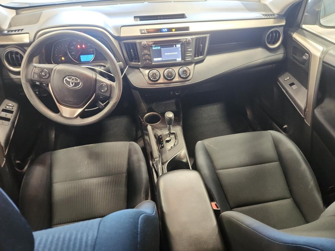 Toyota RAV4 FWD 4dr LE (Natl) 2014