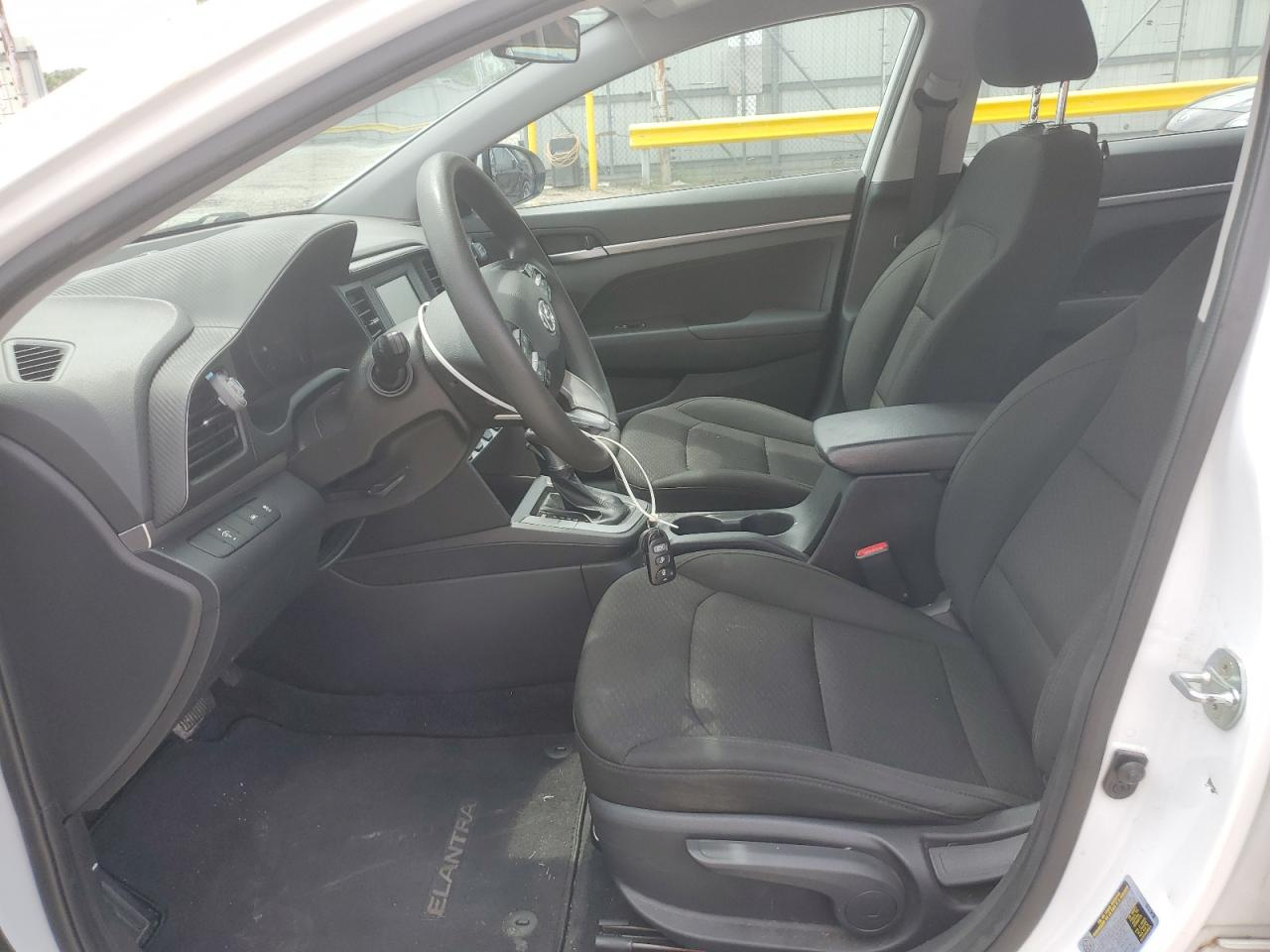 Hyundai Elantra SE IVT 2020