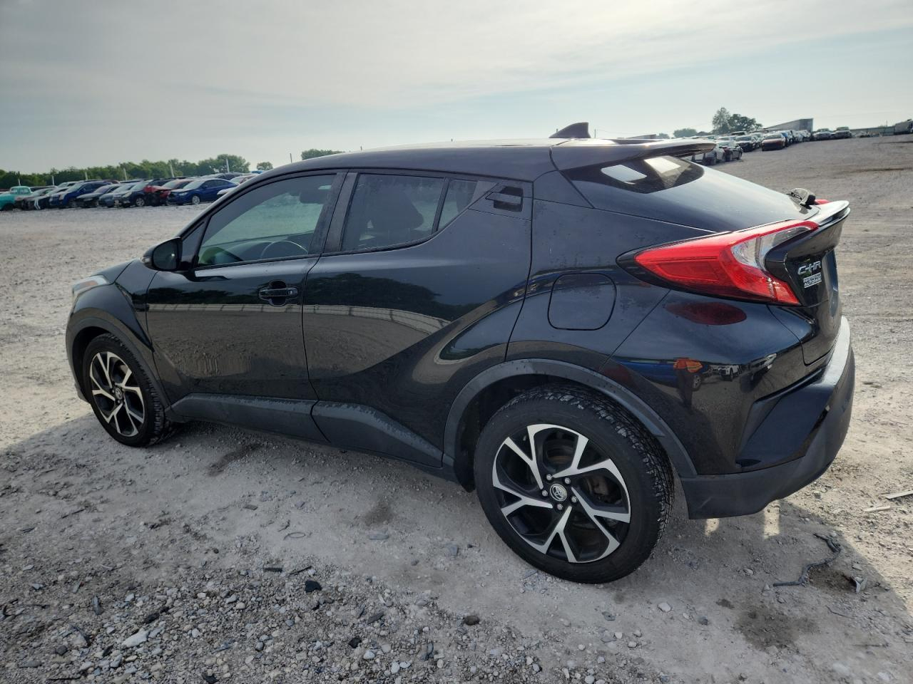 Toyota C-HR XLE FWD (Natl) 2018