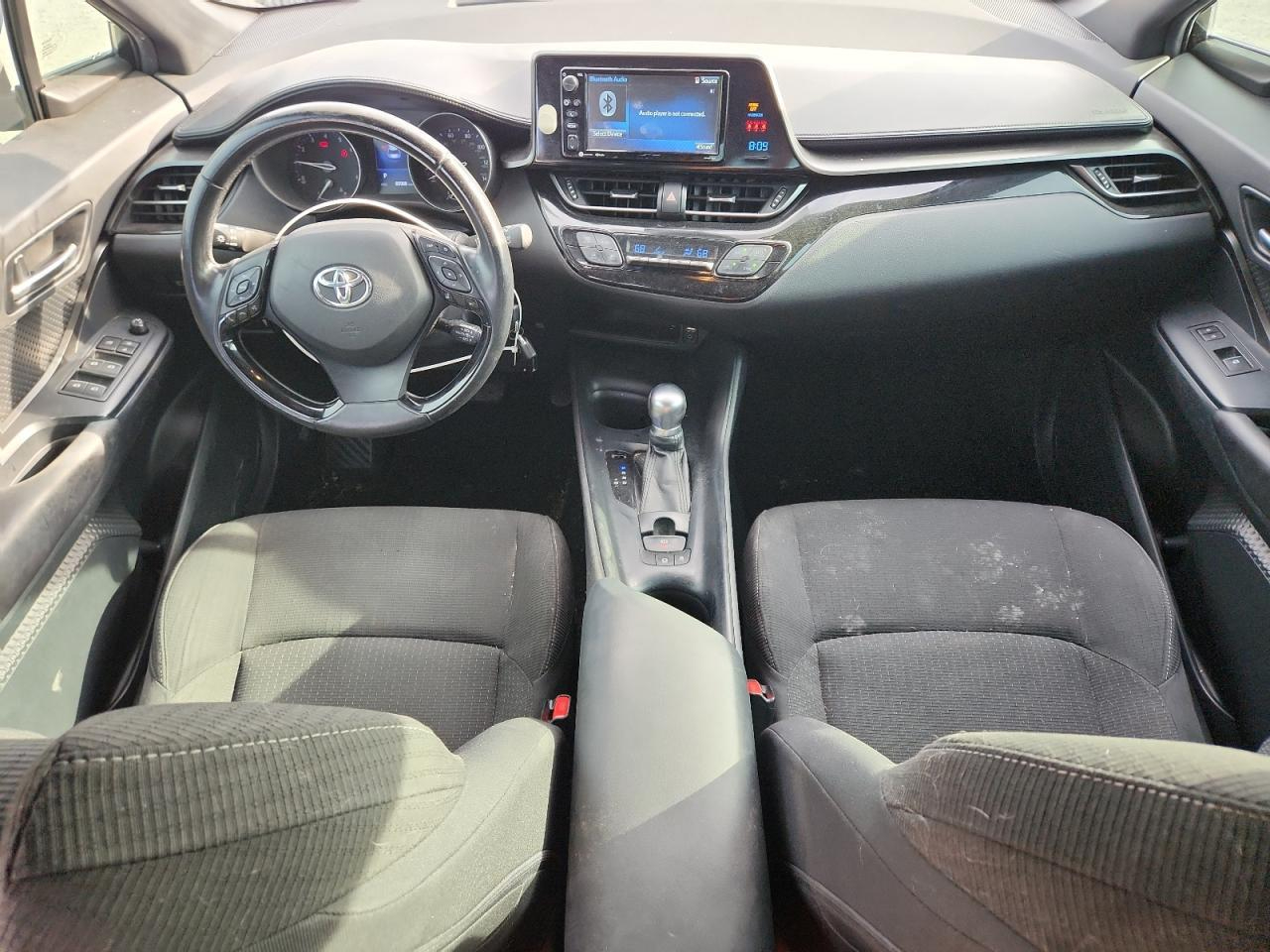 Toyota C-HR XLE FWD (Natl) 2018