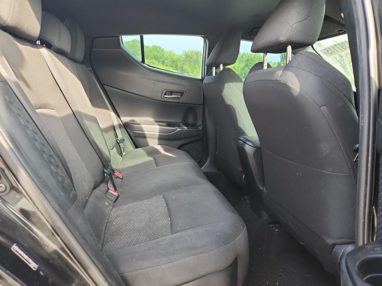 Toyota C-HR XLE FWD (Natl) 2018