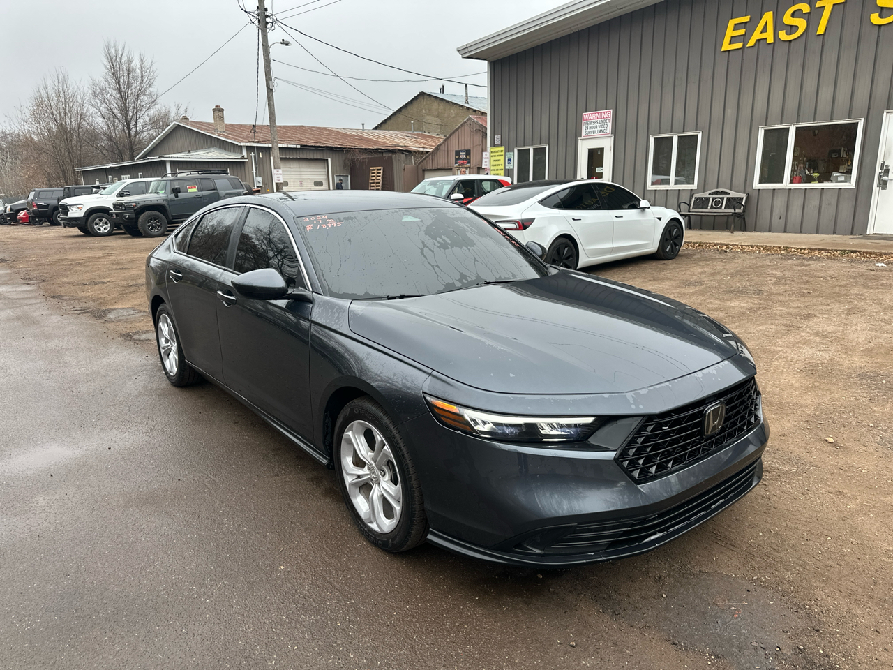 2024 Honda Accord LX photo 2