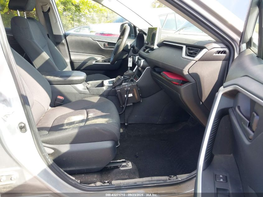 Toyota RAV4 LE AWD (Natl) 2023