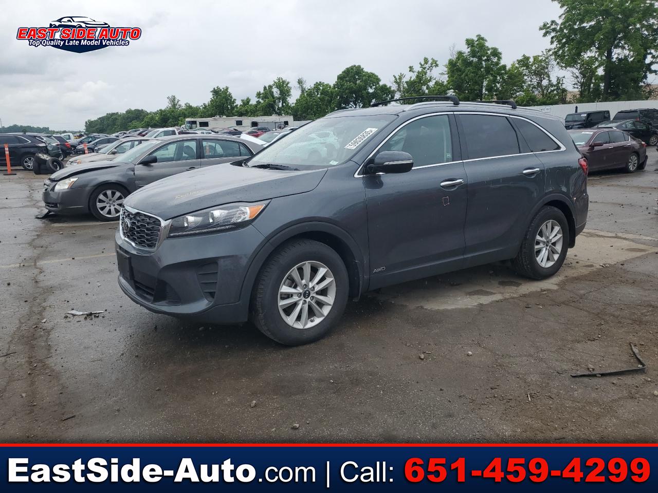 2020 Kia Sorento LX's photo