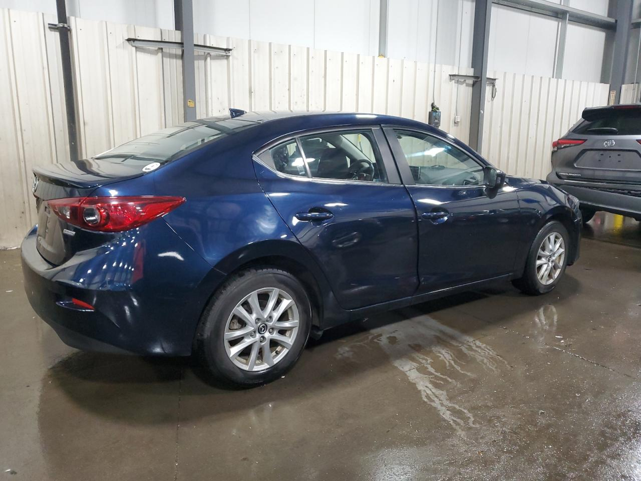 Mazda MAZDA3 4dr Sdn Auto i Touring 2015
