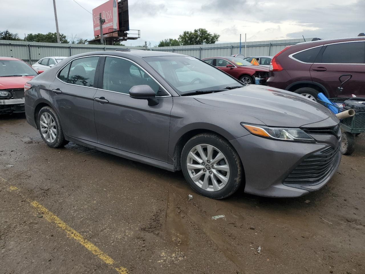 Toyota Camry LE Auto (Natl) 2020