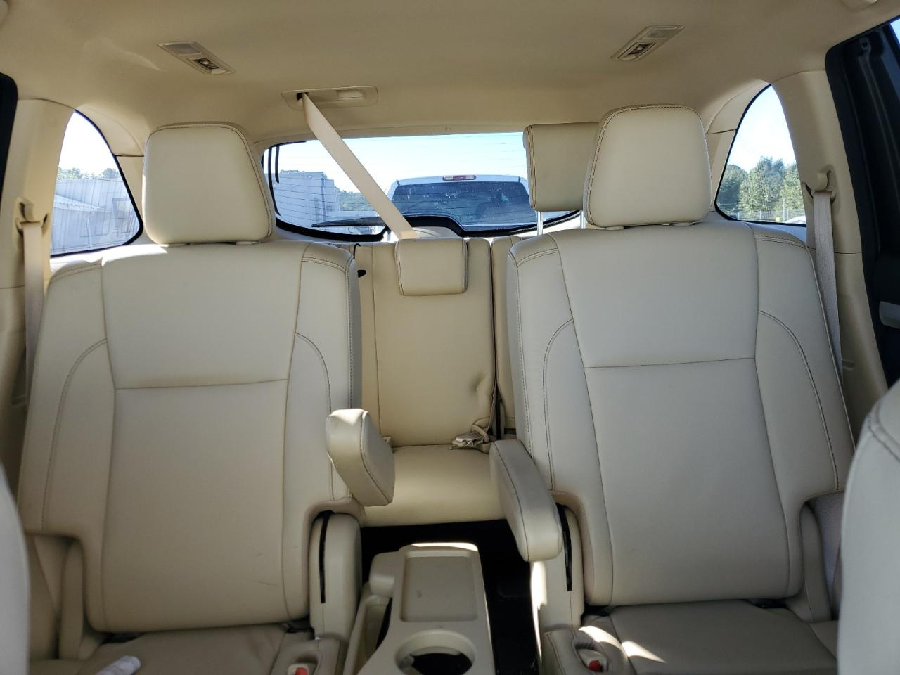 Toyota Highlander SE V6 AWD (Natl) 2018