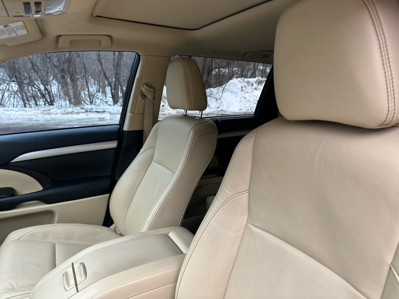 Toyota Highlander SE V6 AWD (Natl) 2018