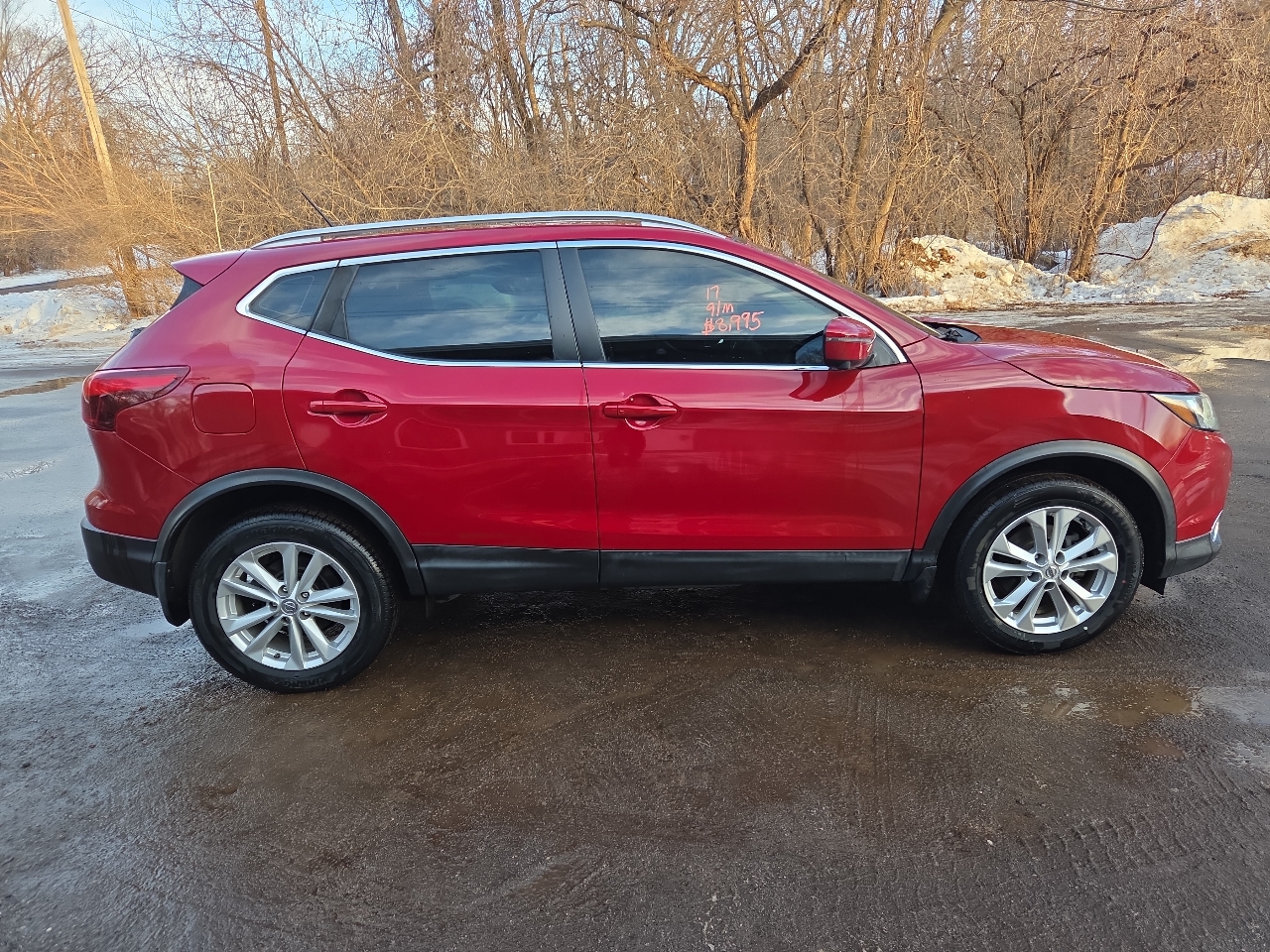 Nissan Rogue Sport FWD SV 2017