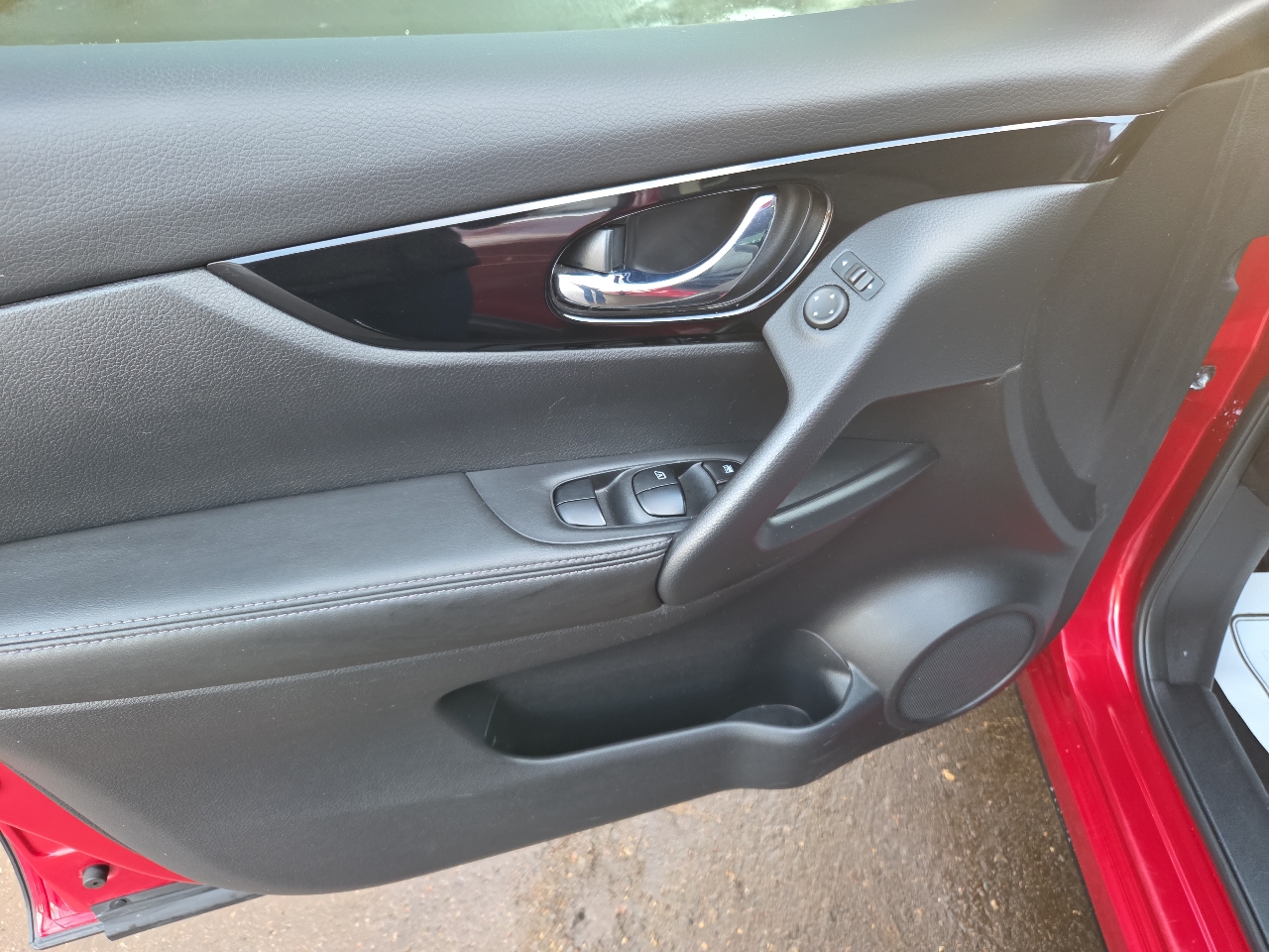 Nissan Rogue Sport FWD SV 2017