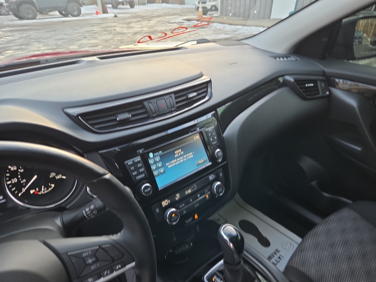 Nissan Rogue Sport FWD SV 2017