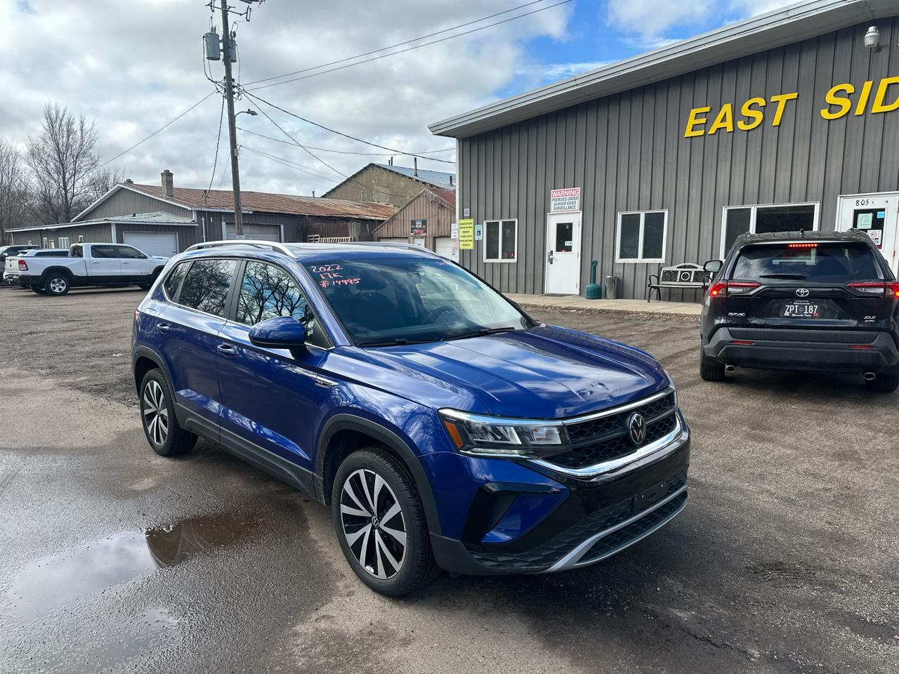 Volkswagen Taos SE FWD 2022