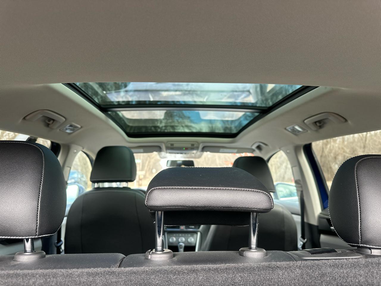 Volkswagen Taos SE FWD 2022