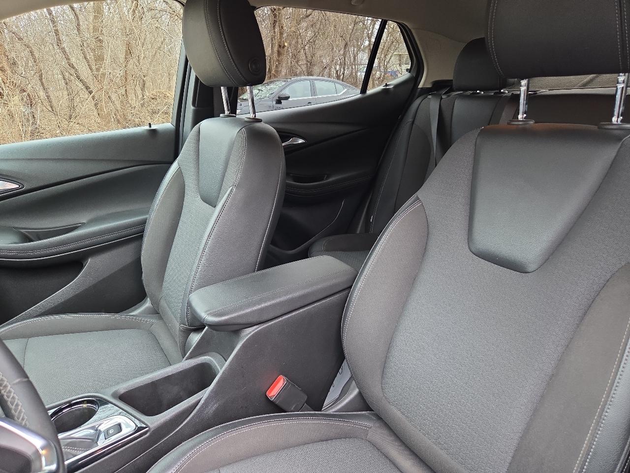 Buick Encore GX FWD 4dr Select 2021