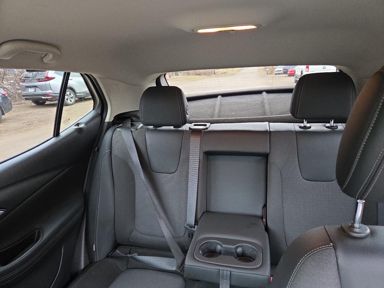 Buick Encore GX FWD 4dr Select 2021