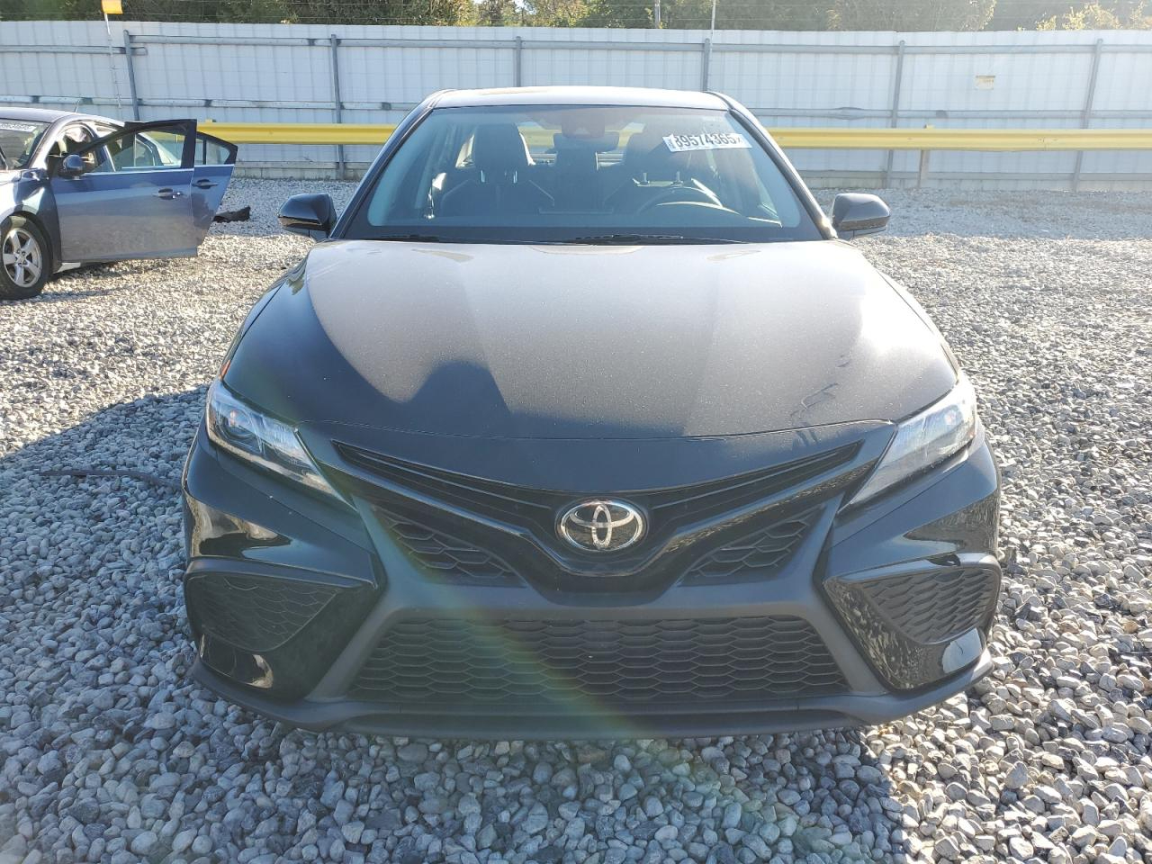 Toyota Camry SE Auto (Natl) 2021